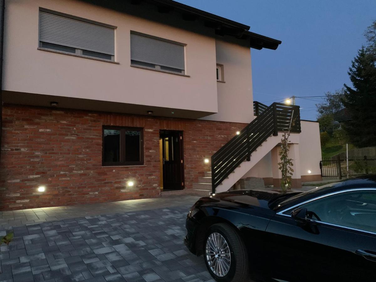 Apartman Grc Apartment Dugo Selo Exterior photo